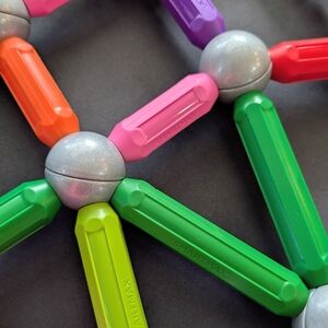 Smartmax Magnetic Building Set - Basic & Vehicle Pieces - Mega Lot of 95 Pieces!